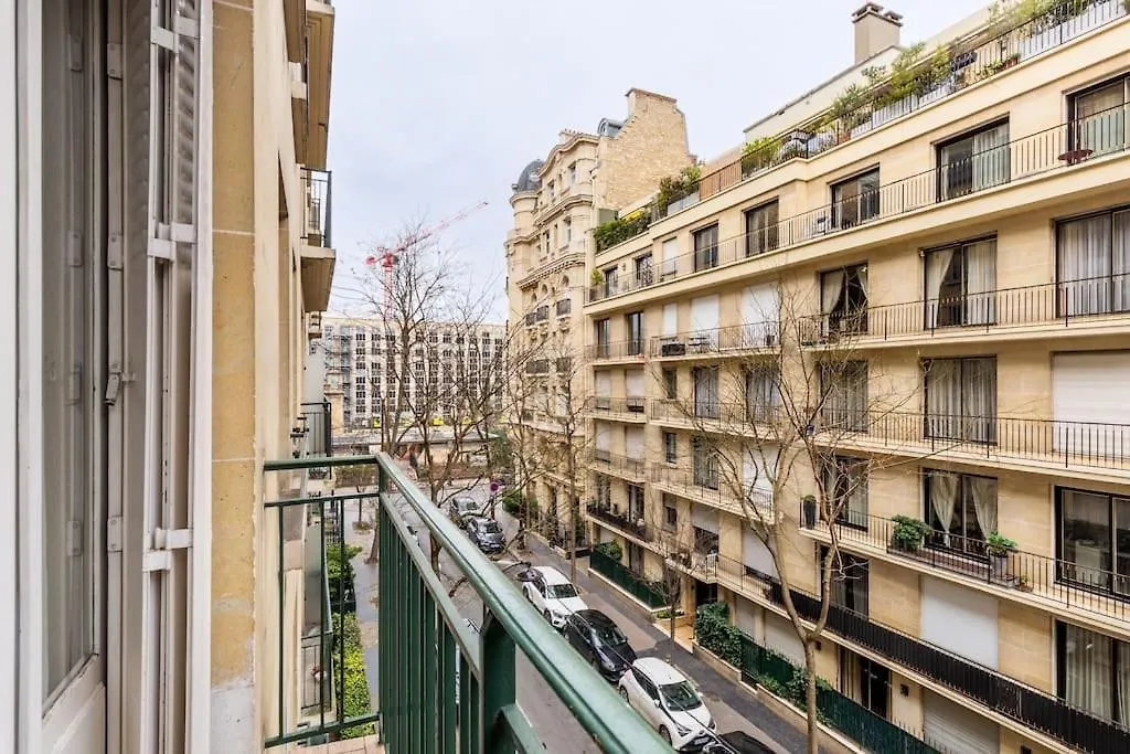 Studio#Porte Dauphine#Avenue Foch#2Pers. Paris Apartment