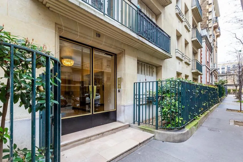Studio#Porte Dauphine#Avenue Foch#2Pers. Paris